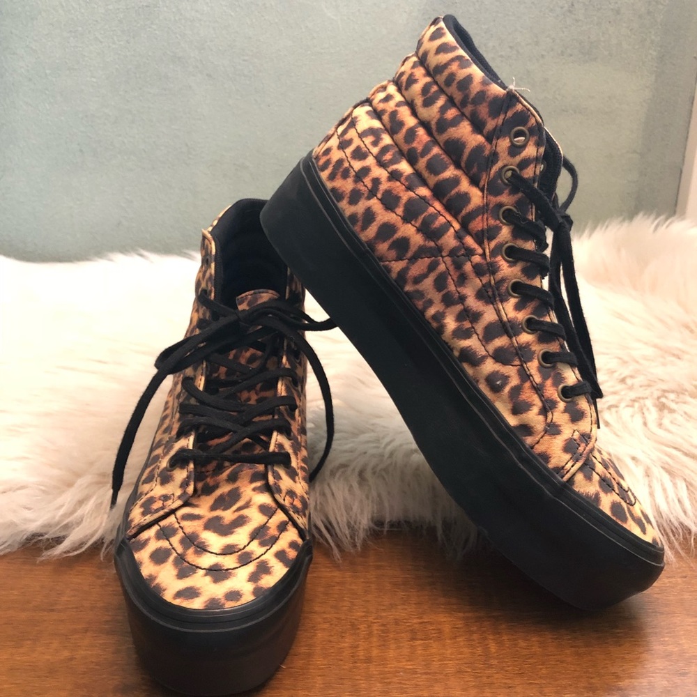 Vans Leopard Sk8 Platform Sneaker